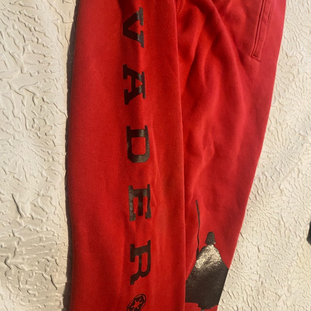Gap kids boys Darth Vader sweat pants size 6-7